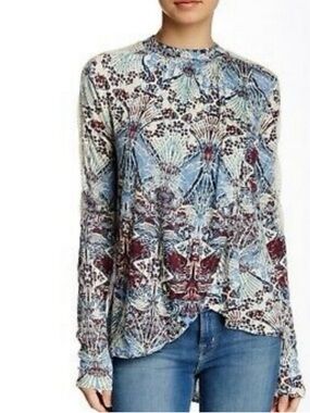 Free People New World tulip hem top